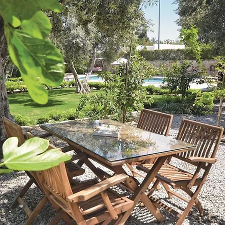 Villa Sleeps 8 Air Con Wifi *